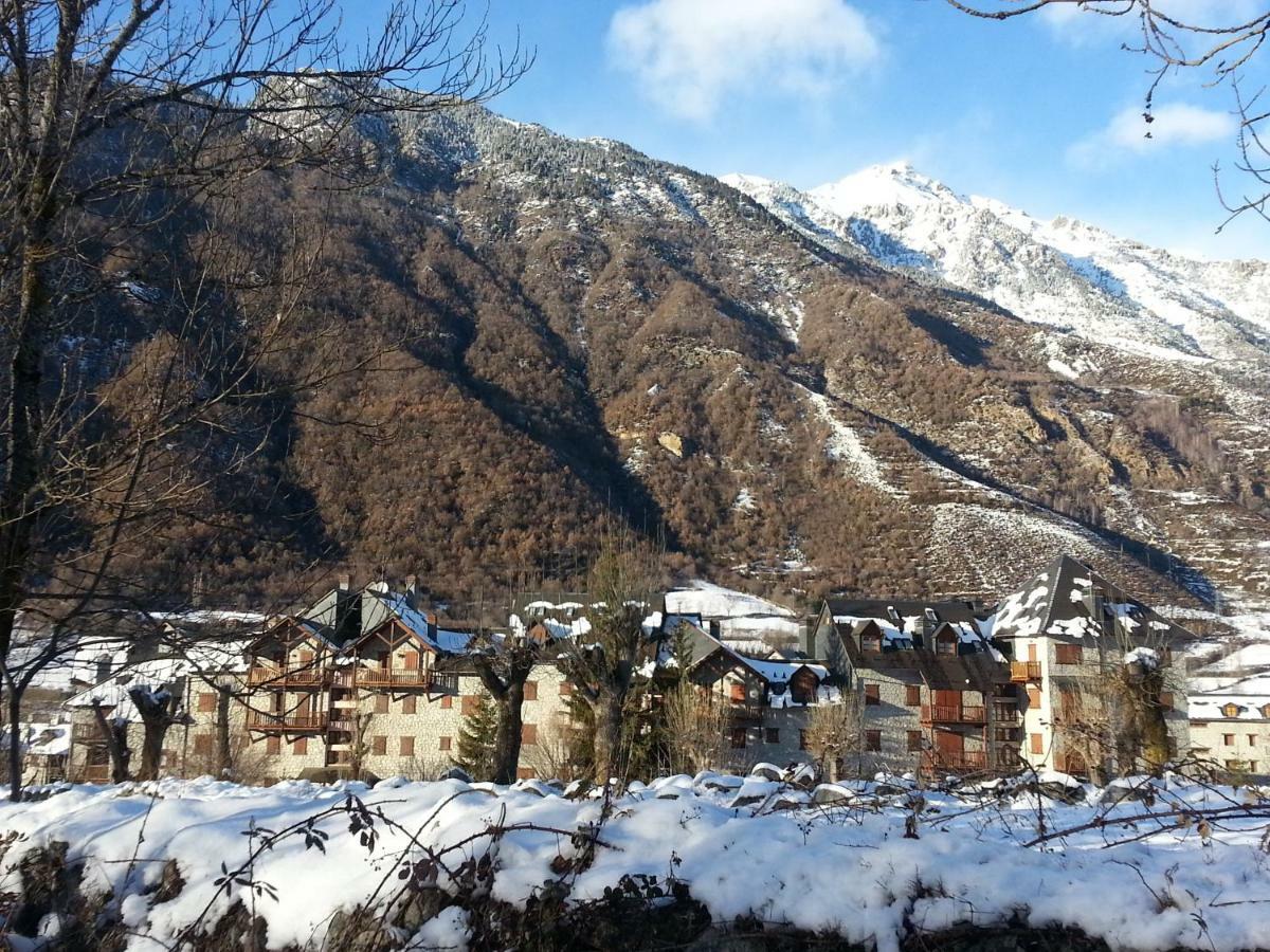 Residencial Valle de Benasque Exterior foto